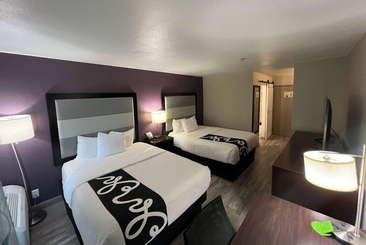 La Quinta Inn & Suites By Wyndham Fort Collins, Colorado Exterior photo